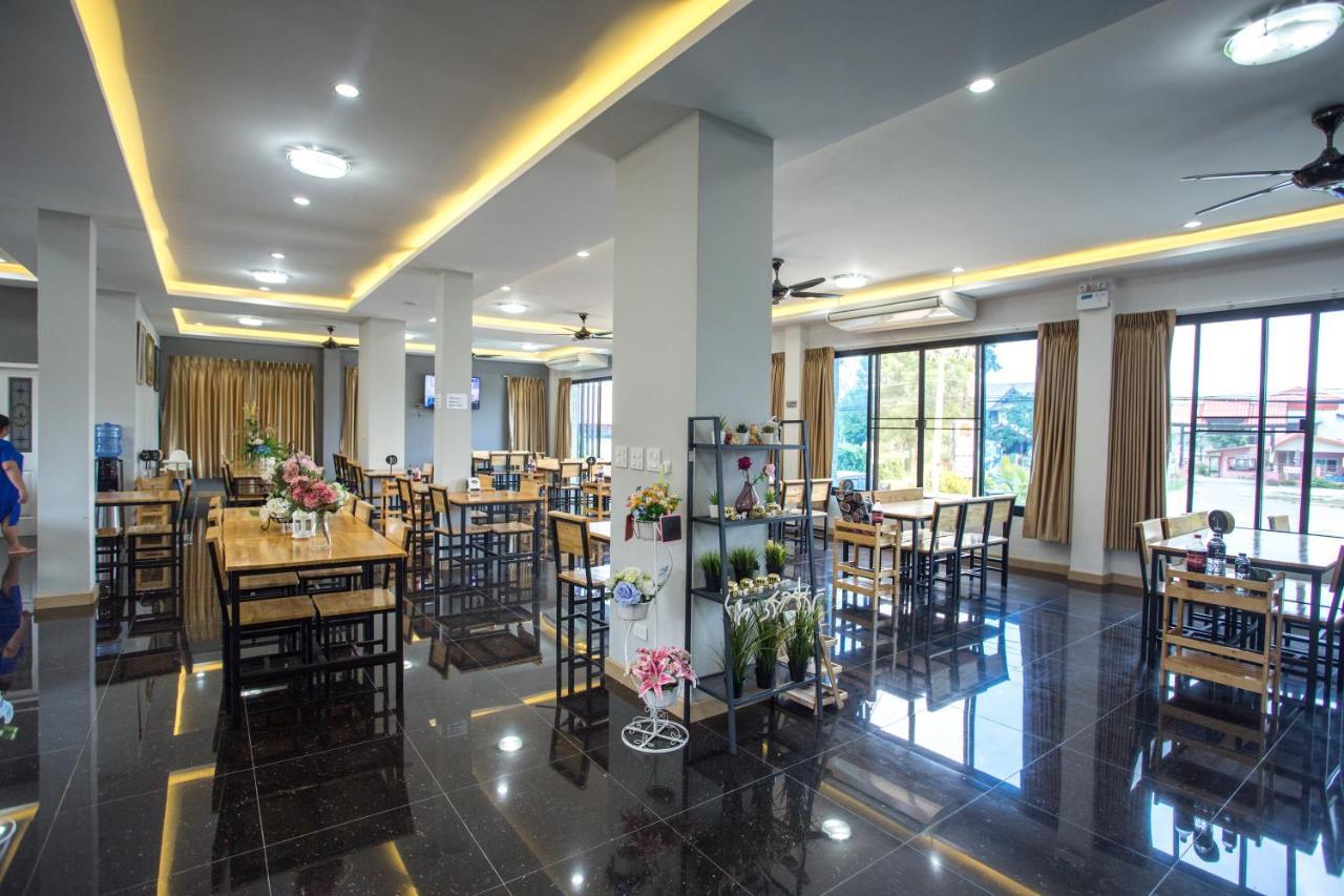 Wixky Hotel Nong Khai Exterior foto